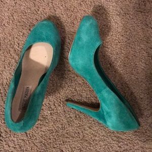 steve madden suede teal heels
